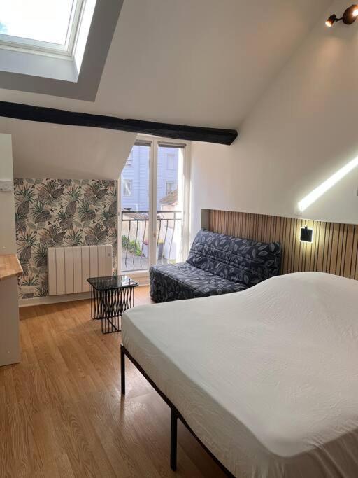 Studio Duplex Hypercentre Au Calme Avec Parking Fontainebleau Luaran gambar