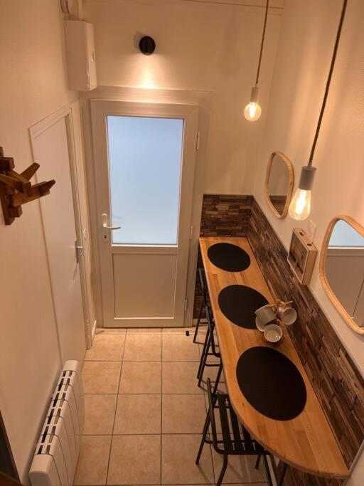 Studio Duplex Hypercentre Au Calme Avec Parking Fontainebleau Luaran gambar